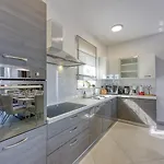 Bellavista * פורץ